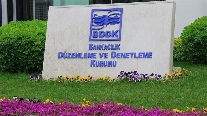 BDDK’den cep telefonu kredileri ve kredi kartlarına ilişkin düzenleme