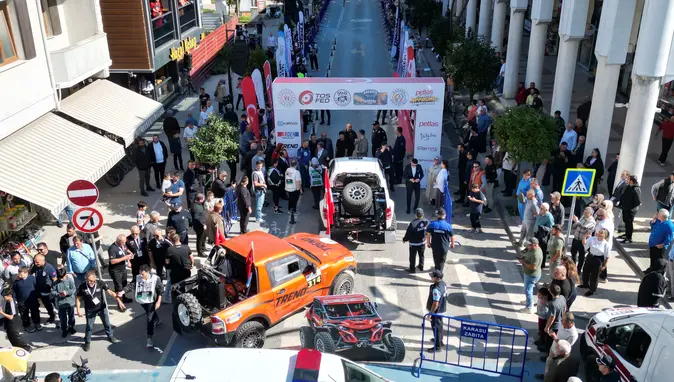 Türkiye Offroad Şampiyonası’nın final ayağı Sakarya’da seremonik startla başladı